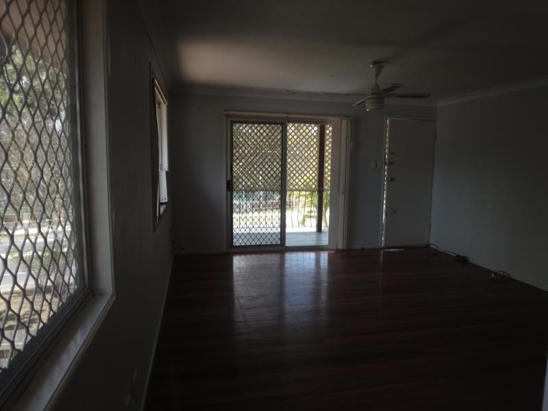 217 Station Road, Woodridge QLD 4114