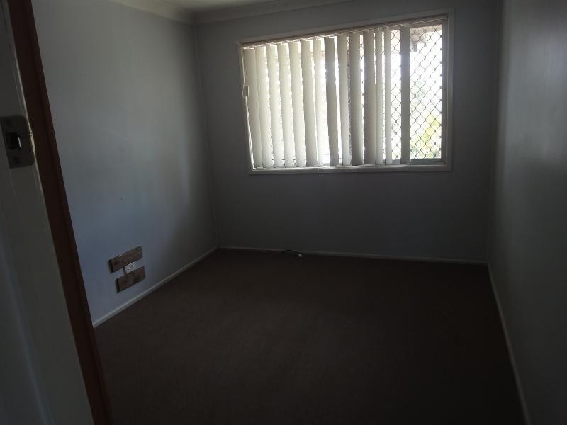 217 Station Road, Woodridge QLD 4114