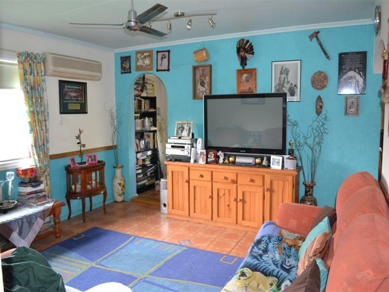 32 Augustus Street, Kingston QLD 4114