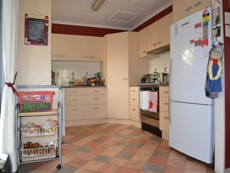 32 Augustus Street, Kingston QLD 4114