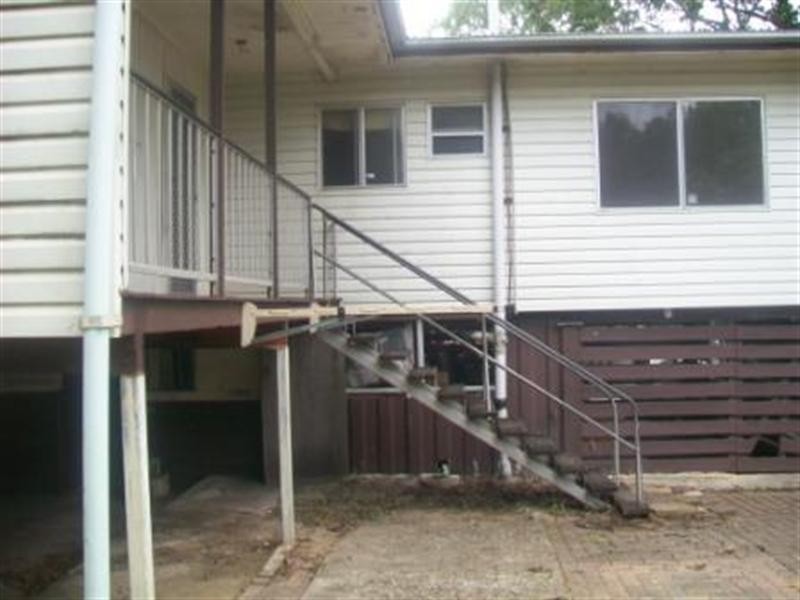 11 Mawson Street, Woodridge QLD 4114