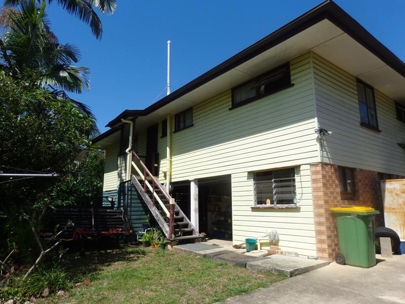 13 Skyline Drive, Kingston QLD 4114