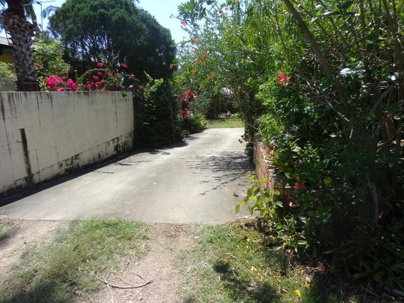 13 Skyline Drive, Kingston QLD 4114