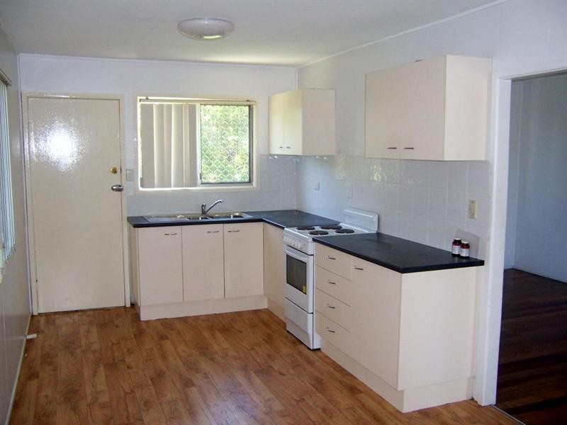 111 Jacaranda Avenue, Logan Central QLD 4114