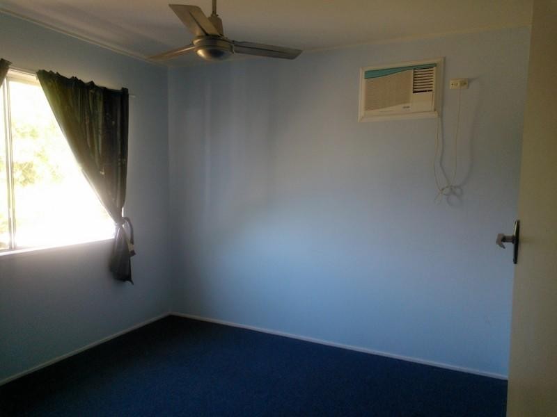 33 Myra Street, Kingston QLD 4114