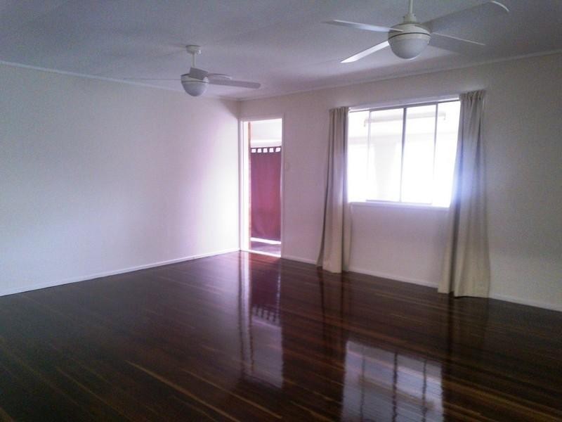 32 Reading Street, Logan Central QLD 4114