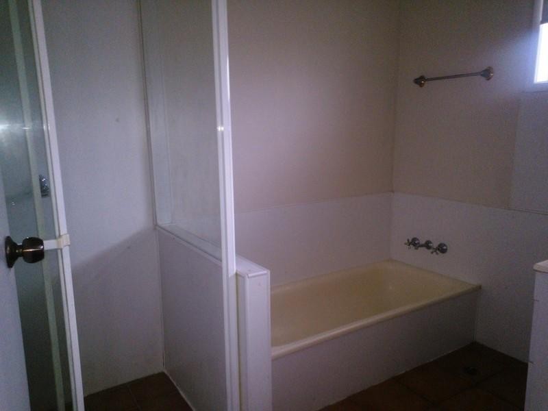 32 Reading Street, Logan Central QLD 4114