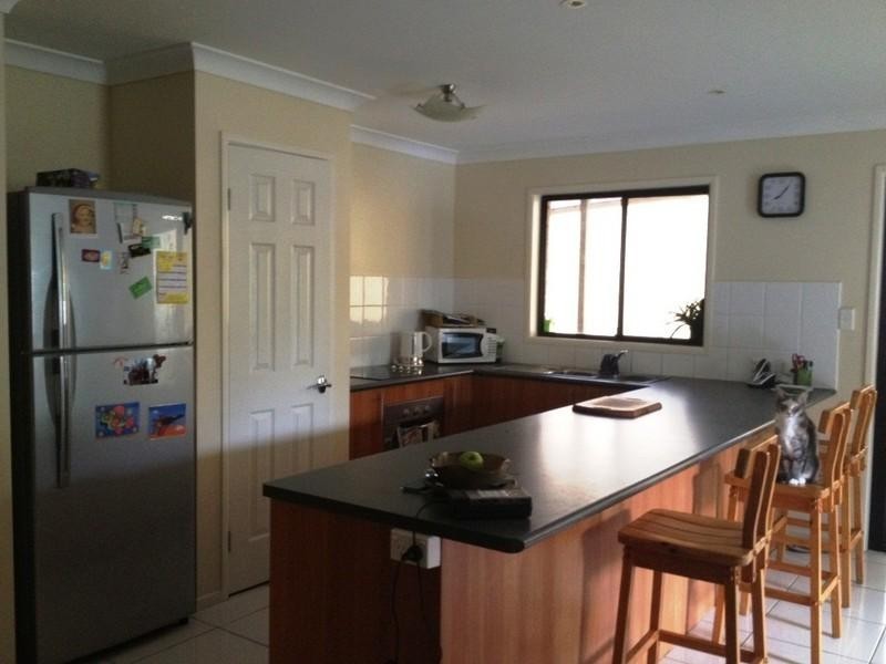 9 Highfields Court, Loganlea QLD 4131