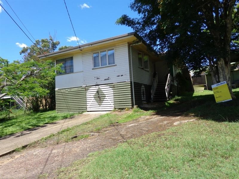 16 Bramston Street, Woodridge QLD 4114