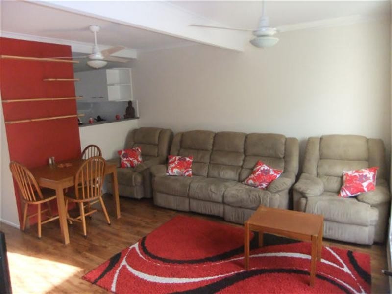 4/12 Arac Street, Woodridge QLD 4114