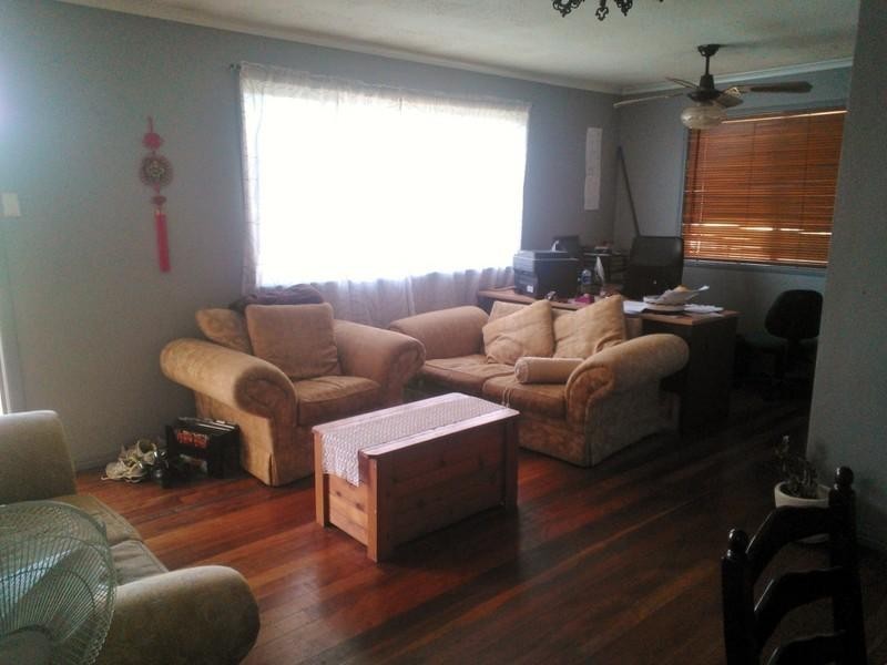 16 Stuart Street, Woodridge QLD 4114