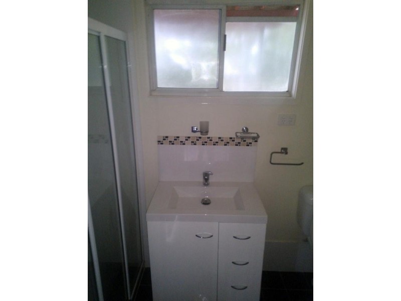 19 Carcoola Street, Kingston QLD 4114