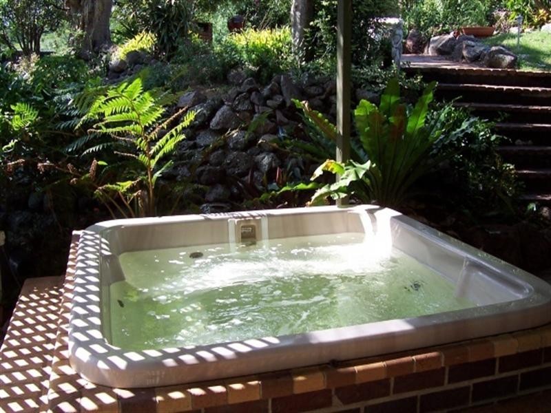 Glamorgan Vale QLD 4306