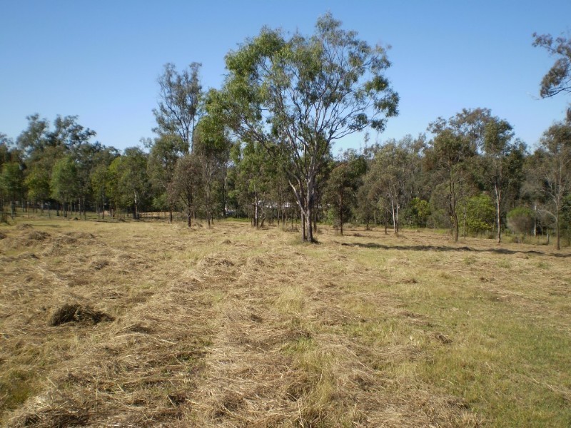 Kensington Grove QLD 4341