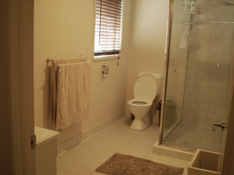 Kensington Grove QLD 4341