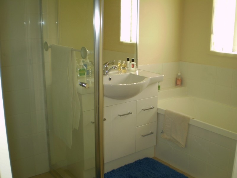 Kensington Grove QLD 4341