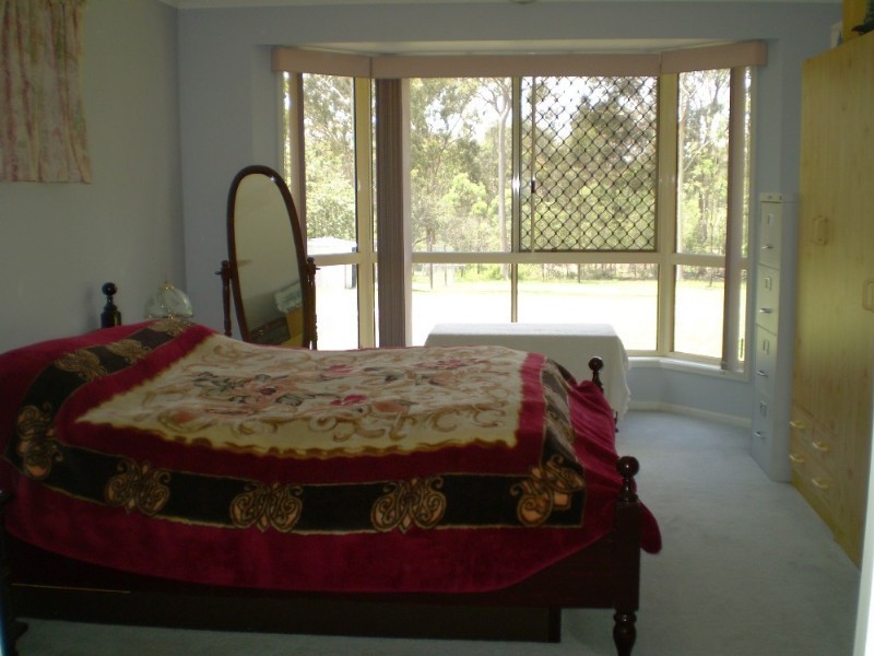 Kensington Grove QLD 4341