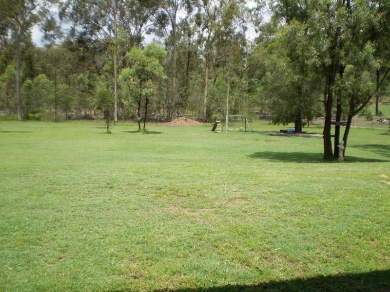 Kensington Grove QLD 4341