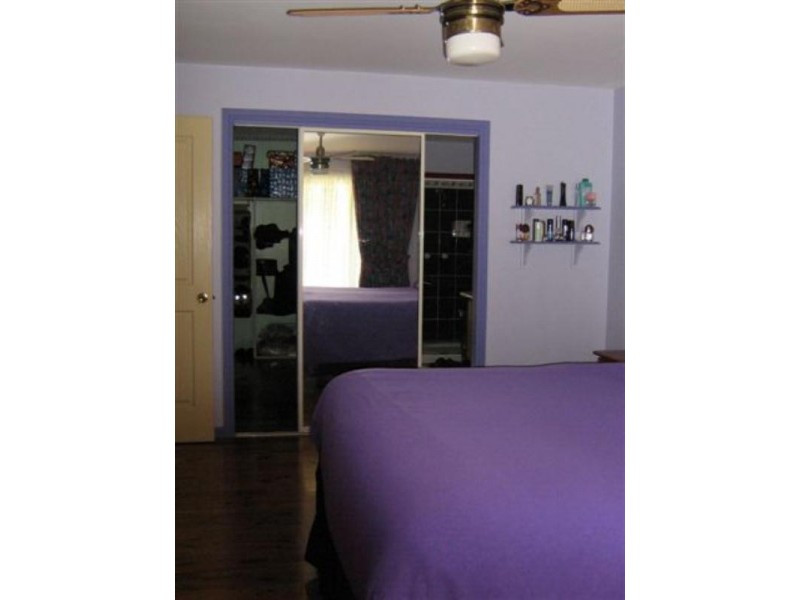 Kensington Grove QLD 4341