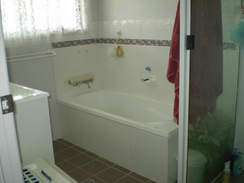 Morton Vale QLD 4343