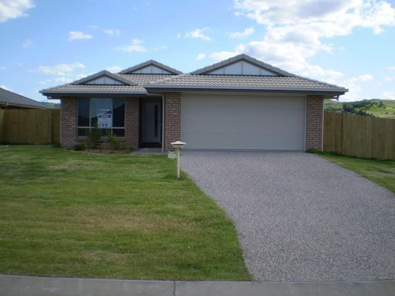 17 Bray Street, Lowood QLD 4311