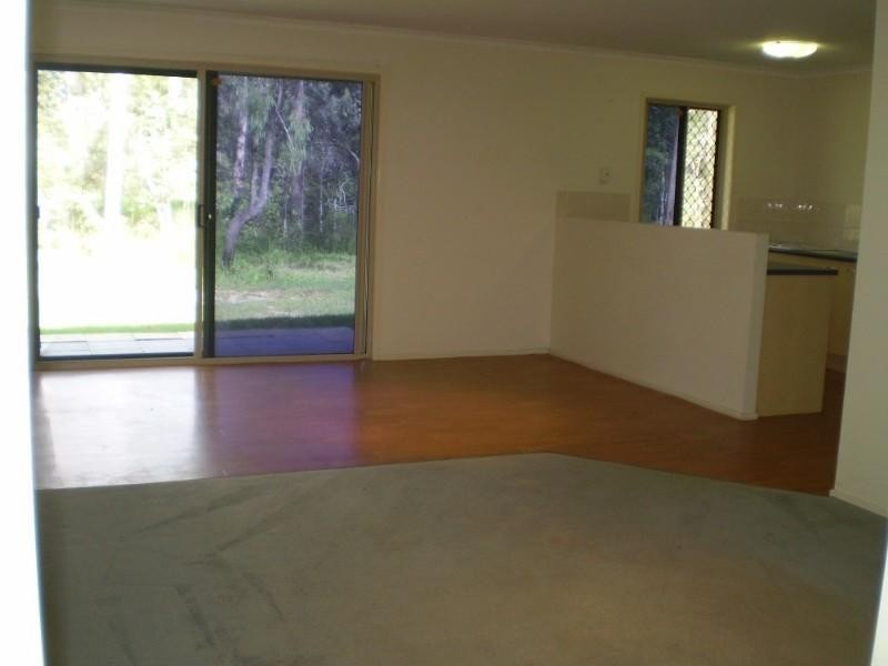 Kensington Grove QLD 4341