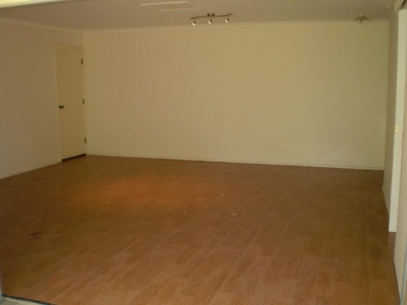 Kensington Grove QLD 4341