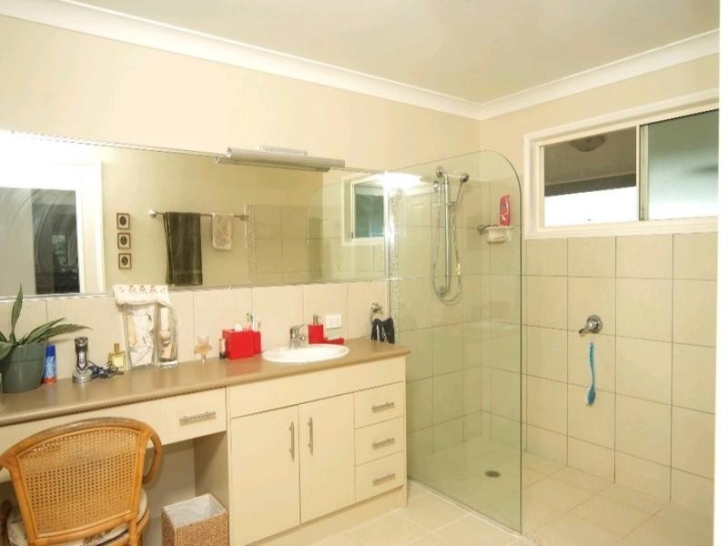 Wivenhoe Pocket QLD 4306