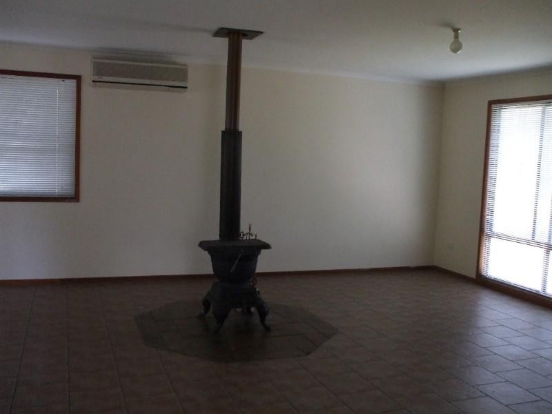 Kensington Grove QLD 4341