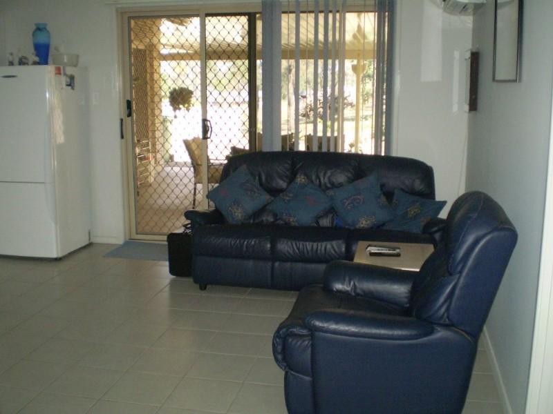 Kensington Grove QLD 4341