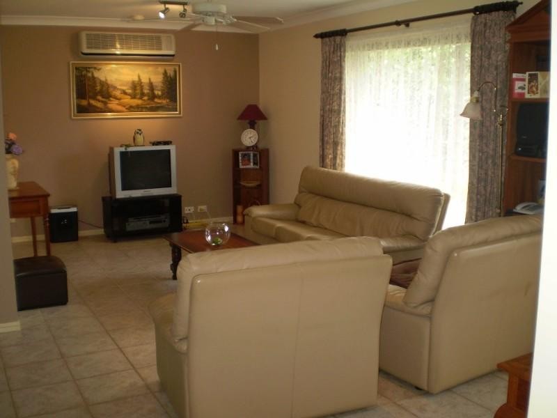 Kensington Grove QLD 4341