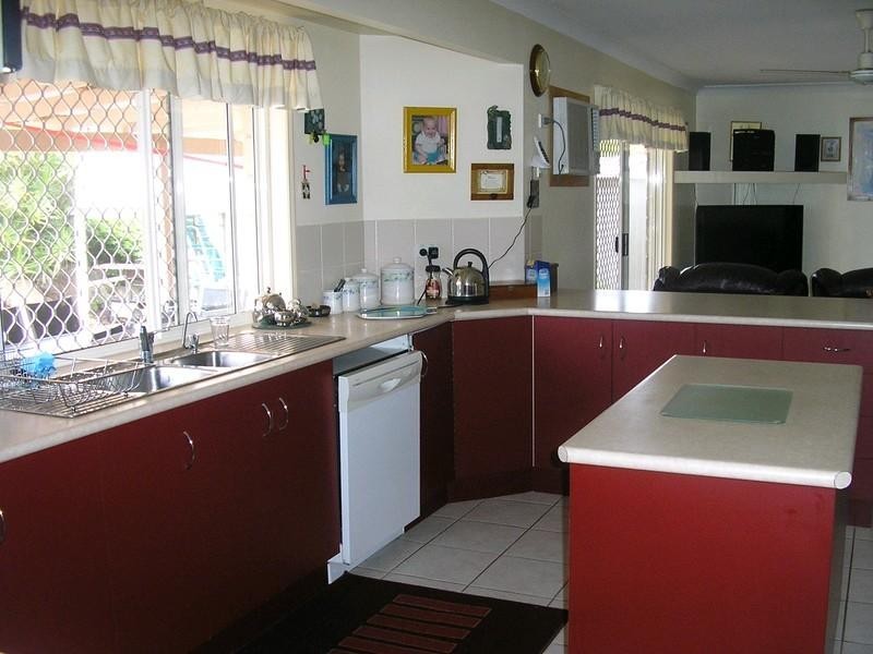 Fairney View QLD 4306