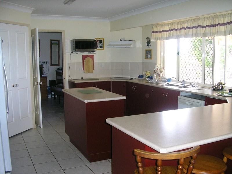 Fairney View QLD 4306