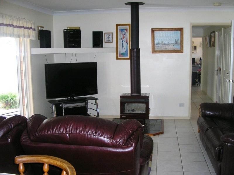 Fairney View QLD 4306