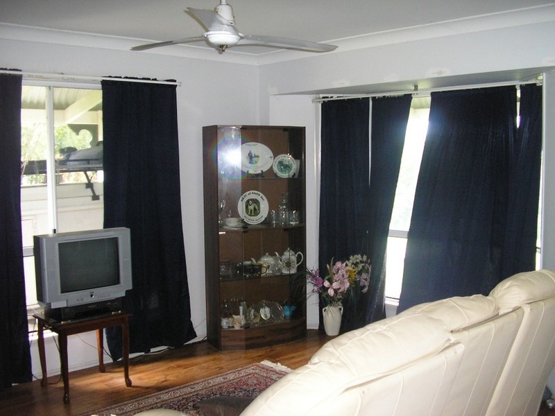 Kensington Grove QLD 4341