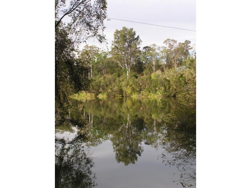 Wivenhoe Pocket QLD 4306