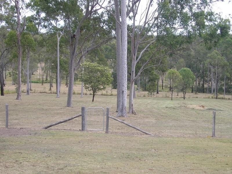 Kensington Grove QLD 4341