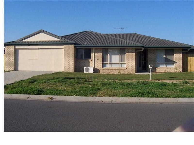 3 Bray Street, Lowood QLD 4311