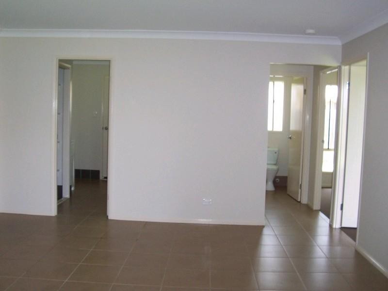 3 Bray Street, Lowood QLD 4311