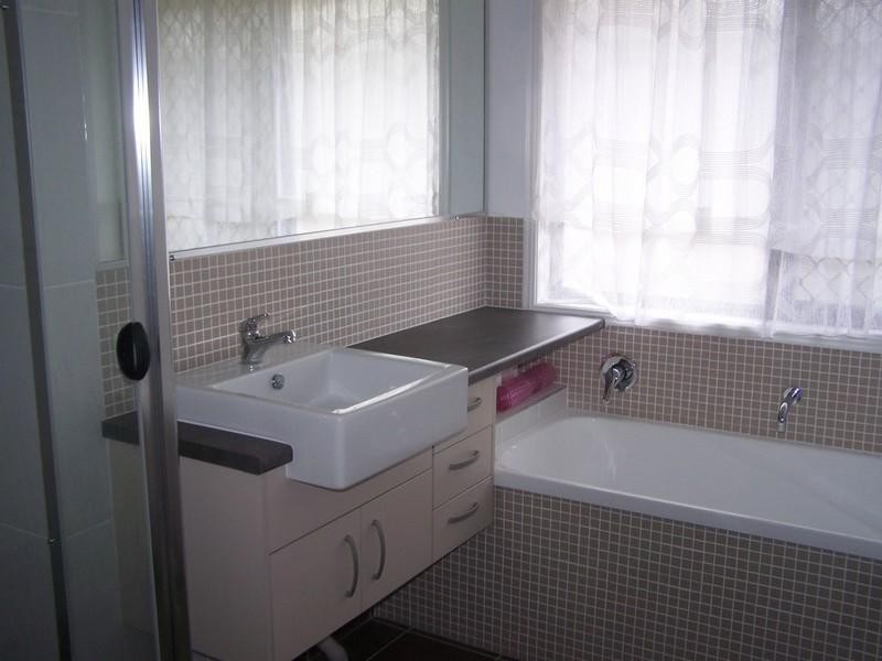 Hatton Vale QLD 4341