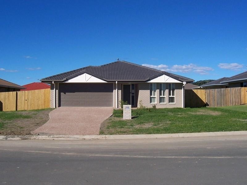 7 Mcinnes Street, Lowood QLD 4311