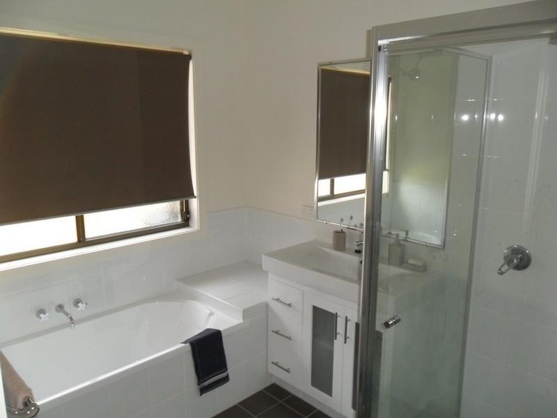 Kensington Grove QLD 4341