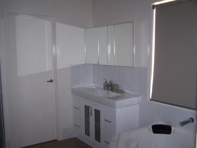 Kensington Grove QLD 4341