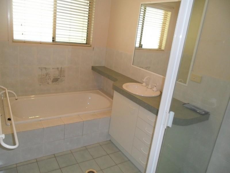 Wivenhoe Pocket QLD 4306