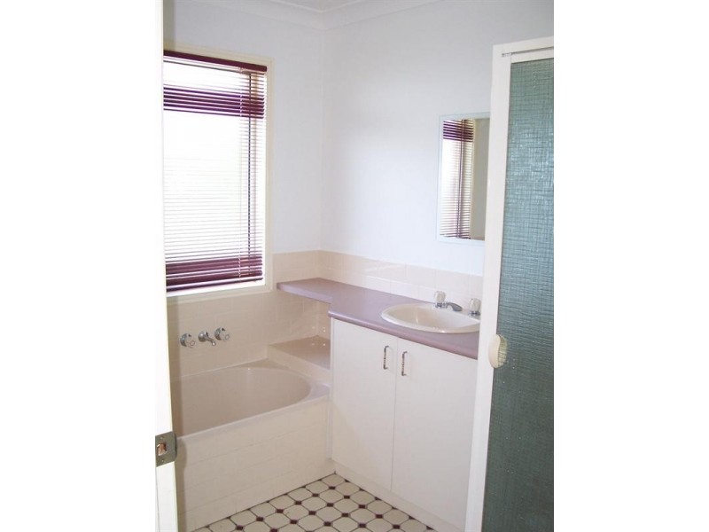 26 Clive Street, Fernvale QLD 4306