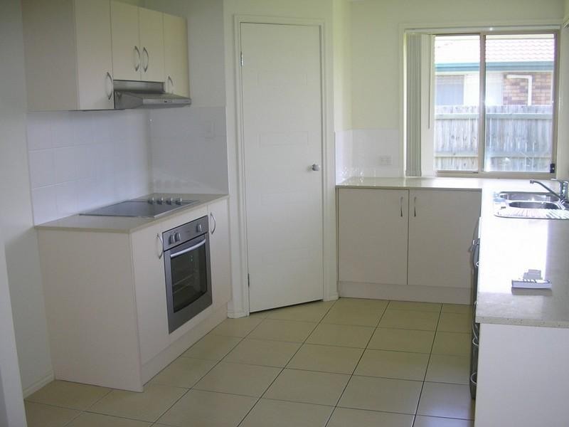 9 Bray Street, Lowood QLD 4311