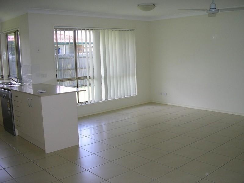 9 Bray Street, Lowood QLD 4311