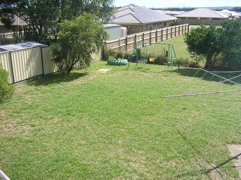 115 Prospect Street, Lowood QLD 4311