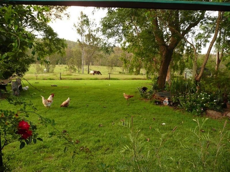 215 Bartleys Road, Spring Creek QLD 4343