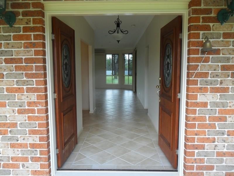 36 Limosa Road, Lowood QLD 4311